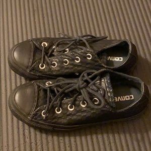 Black converse